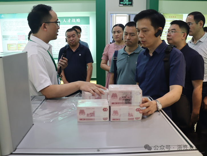 1753754704955990.png c77a1a978f1f1d420a25bdbb01cda840.png